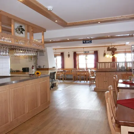 Arberschutzhaus بيت ضيافة